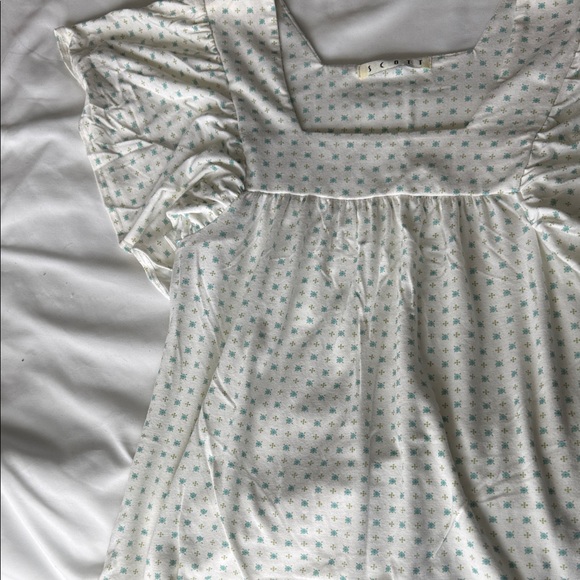 Scott Tops - Scott White and Blue Floral Blouse